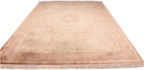 Qum Red Hand Knotted 114 X 80 Area Rug 254-145126 Image 9
