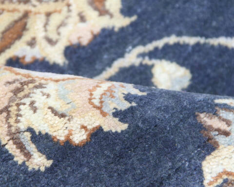 Modern-Contemporary Blue Round Hand Knotted 61 X 61 Area Rug 904-145128 Image 5