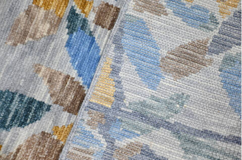 Modern-Contemporary Multicolor Hand Knotted 79 X 99 Area Rug 904-145146 Image 6
