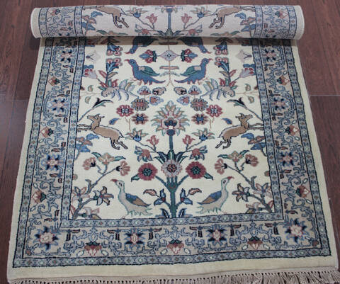 Kashan Beige Hand Knotted 30 X 50 Area Rug 902-145201 Image 3