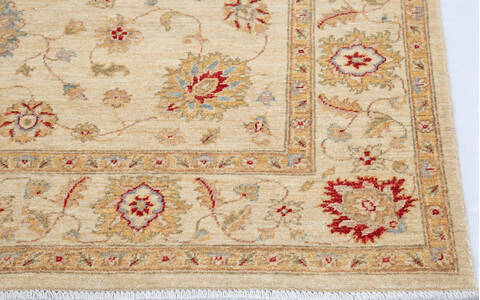 Chobi Beige Hand Knotted 57 X 79 Area Rug 700-145232 Image 4