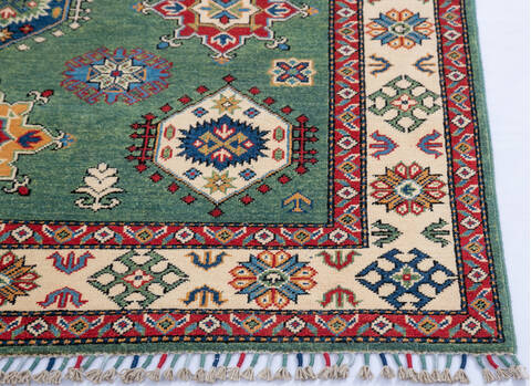 Kazak Green Hand Knotted 410 X 67 Area Rug 700-145245 Image 4