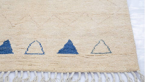 Moroccan White Hand Knotted 711 X 114 Area Rug 700-145251 Image 5
