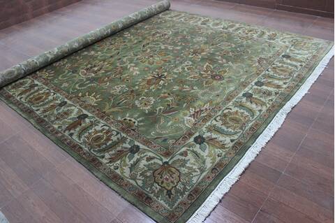 Kashan Green Hand Knotted 90 X 120 Area Rug 902-145252 Image 2