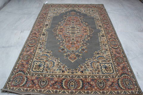 Kashan Blue Hand Knotted 59 X 91 Area Rug 905-145258 Image 11