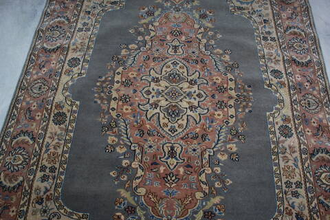 Kashan Blue Hand Knotted 59 X 91 Area Rug 905-145258 Image 5