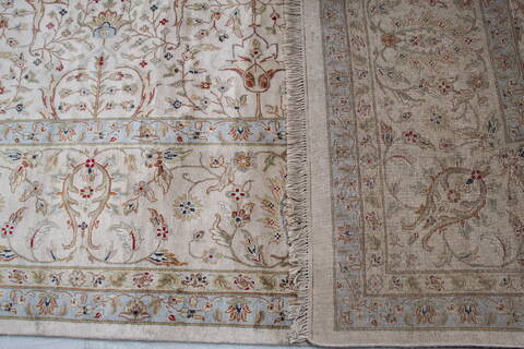 Jaipur White Hand Knotted 91 X 121 Area Rug 905-145275 Image 11