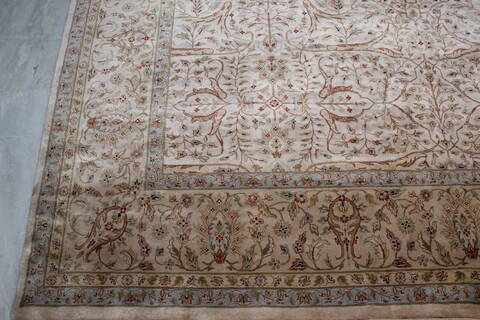 Jaipur White Hand Knotted 91 X 121 Area Rug 905-145275 Image 4