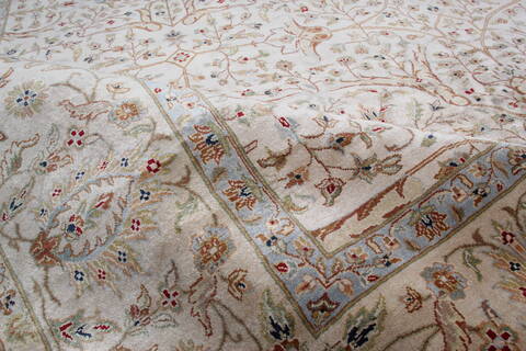 Jaipur White Hand Knotted 91 X 121 Area Rug 905-145275 Image 9