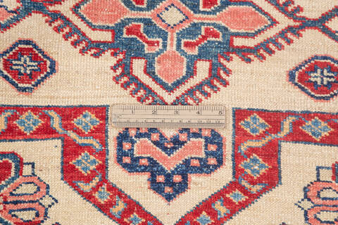 Kazak Beige Hand Knotted 41 X 63 Area Rug 700-145281 Image 6