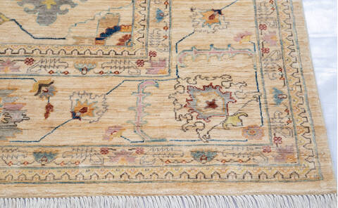 Chobi Beige Hand Knotted 90 X 126 Area Rug 700-145330 Image 4