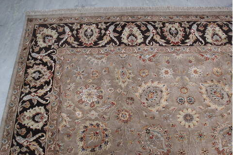Jaipur Beige Hand Knotted 81 X 102 Area Rug 905-145351 Image 6