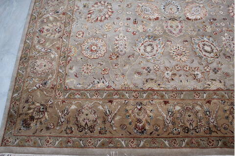 Jaipur Beige Hand Knotted 80 X 103 Area Rug 905-145352 Image 3
