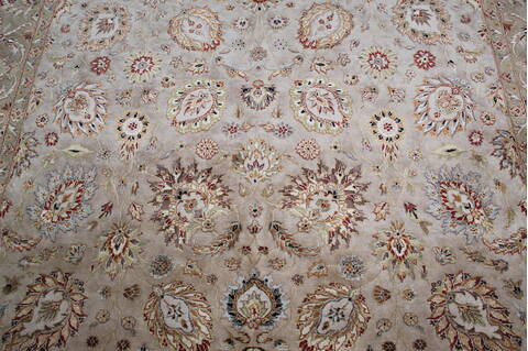 Jaipur White Hand Knotted 80 X 101 Area Rug 905-145355 Image 4