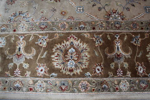Jaipur Beige Hand Knotted 81 X 101 Area Rug 905-145358 Image 8