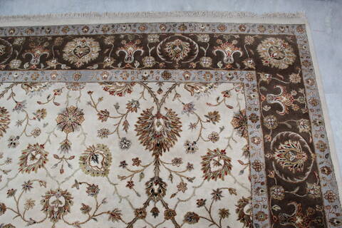 Jaipur White Hand Knotted 82 X 103 Area Rug 905-145362 Image 7