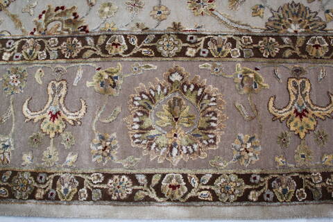 Jaipur White Hand Knotted 81 X 102 Area Rug 905-145363 Image 8
