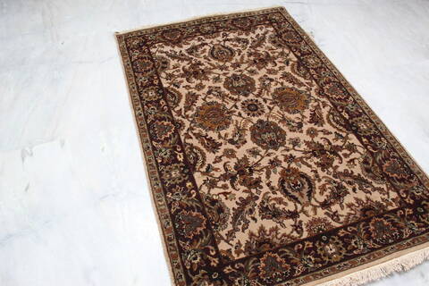 Jaipur White Hand Knotted 41 X 64 Area Rug 905-145370 Image 4