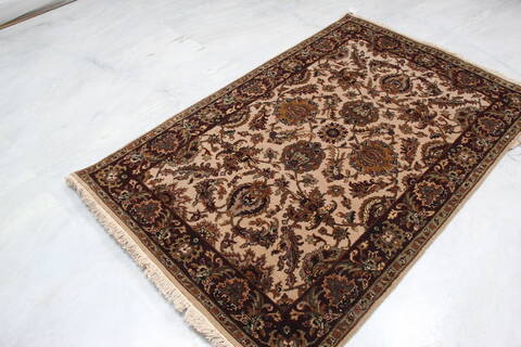 Jaipur White Hand Knotted 41 X 64 Area Rug 905-145370 Image 5