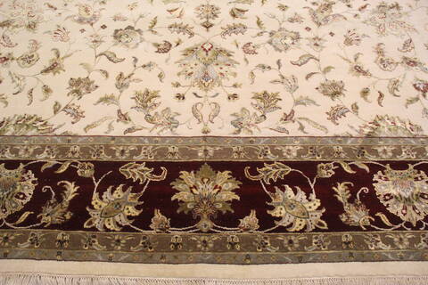 Jaipur White Hand Knotted 122 X 152 Area Rug 905-145424 Image 3