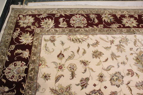 Jaipur White Hand Knotted 122 X 152 Area Rug 905-145424 Image 6
