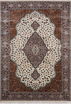 Indian Mahi White Rectangle 5x7 ft Wool Carpet 145430