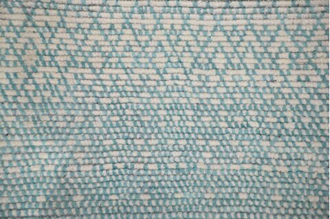 Modern-Contemporary Blue Hand Knotted 79 X 99 Area Rug 904-145452 Image 4
