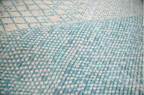 Modern-Contemporary Blue Hand Knotted 79 X 99 Area Rug 904-145452 Image 7