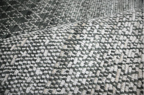 Modern-Contemporary Green Hand Knotted 83 X 107 Area Rug 904-145457 Image 7
