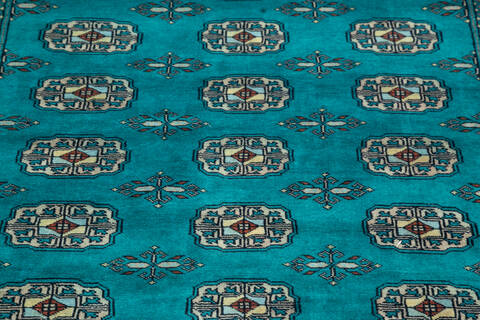 Bokhara Green Hand Knotted 57 X 80 Area Rug 700-145552 Image 3