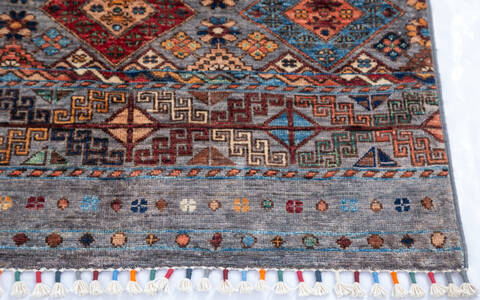 Chobi Grey Hand Knotted 50 X 69 Area Rug 700-145577 Image 4