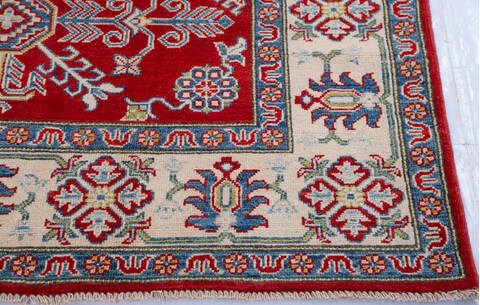 Kazak Red Hand Knotted 53 X 70 Area Rug 700-145600 Image 4