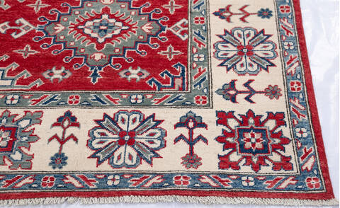 Kazak Red Hand Knotted 66 X 911 Area Rug 700-145610 Image 4