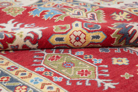 Kazak Red Hand Knotted 67 X 911 Area Rug 700-145614 Image 5