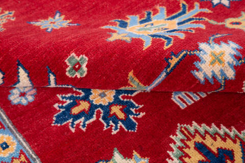 Kazak Red Hand Knotted 68 X 98 Area Rug 700-145621 Image 5
