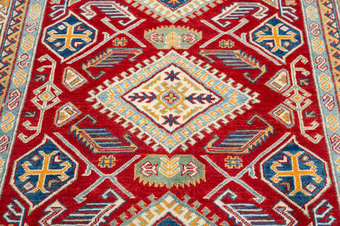 Kazak Red Hand Knotted 40 X 58 Area Rug 700-145644 Image 3