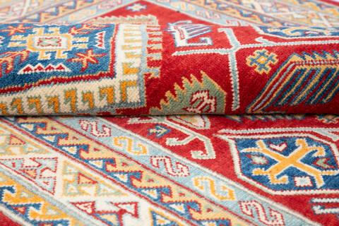 Kazak Red Hand Knotted 40 X 58 Area Rug 700-145644 Image 5