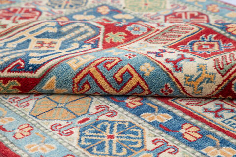Kazak Red Hand Knotted 41 X 60 Area Rug 700-145645 Image 5