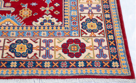 Kazak Red Hand Knotted 510 X 82 Area Rug 700-145648 Image 4