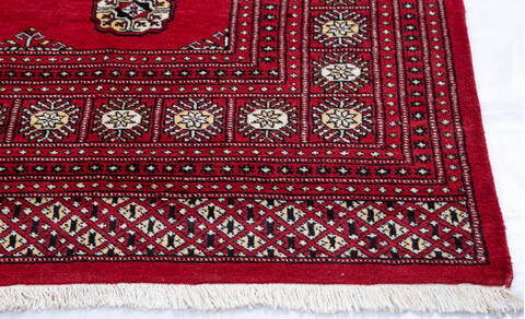 Bokhara Red Square Hand Knotted 80 X 84 Area Rug 700-145658 Image 4