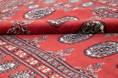 Bokhara Orange Hand Knotted 41 X 61 Area Rug 700-145673 Image 5