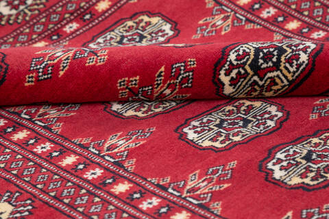 Bokhara Red Hand Knotted 52 X 80 Area Rug 700-145675 Image 5