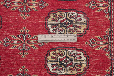 Bokhara Red Hand Knotted 52 X 80 Area Rug 700-145675 Image 6