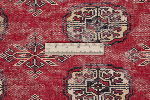 Bokhara Red Hand Knotted 51 X 75 Area Rug 700-145676 Image 6