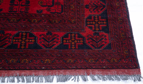 Khan Mohammadi Red Hand Knotted 69 X 95 Area Rug 700-145679 Image 4