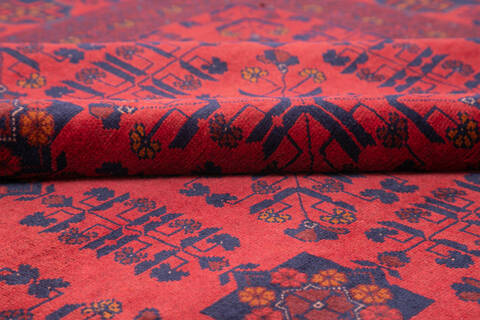 Khan Mohammadi Red Hand Knotted 69 X 95 Area Rug 700-145679 Image 5