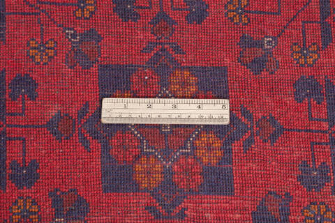 Khan Mohammadi Red Hand Knotted 69 X 95 Area Rug 700-145679 Image 6