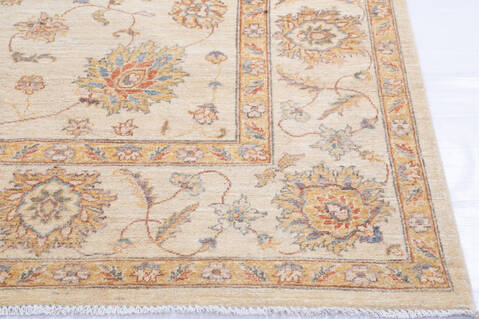 Chobi Beige Hand Knotted 80 X 911 Area Rug 700-145746 Image 4