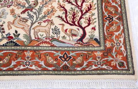 Pak-Persian White Hand Knotted 40 X 62 Area Rug 700-145763 Image 4