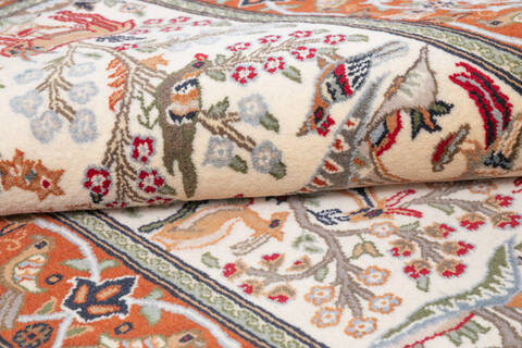 Pak-Persian White Hand Knotted 40 X 62 Area Rug 700-145763 Image 5